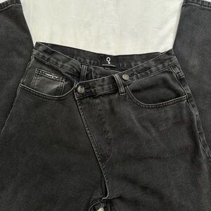 Women’s Cross Over Black Denim